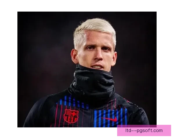 巴萨注册奥尔莫受阻引发关注 转会窗口迎来新挑战